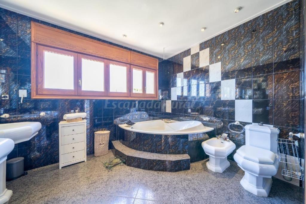 圣苏珊娜Preciosa Casa 2000 M2 Piscina Mar Barbacoa Felicidad别墅 外观 照片