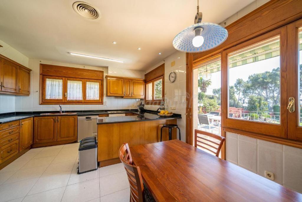 圣苏珊娜Preciosa Casa 2000 M2 Piscina Mar Barbacoa Felicidad别墅 外观 照片