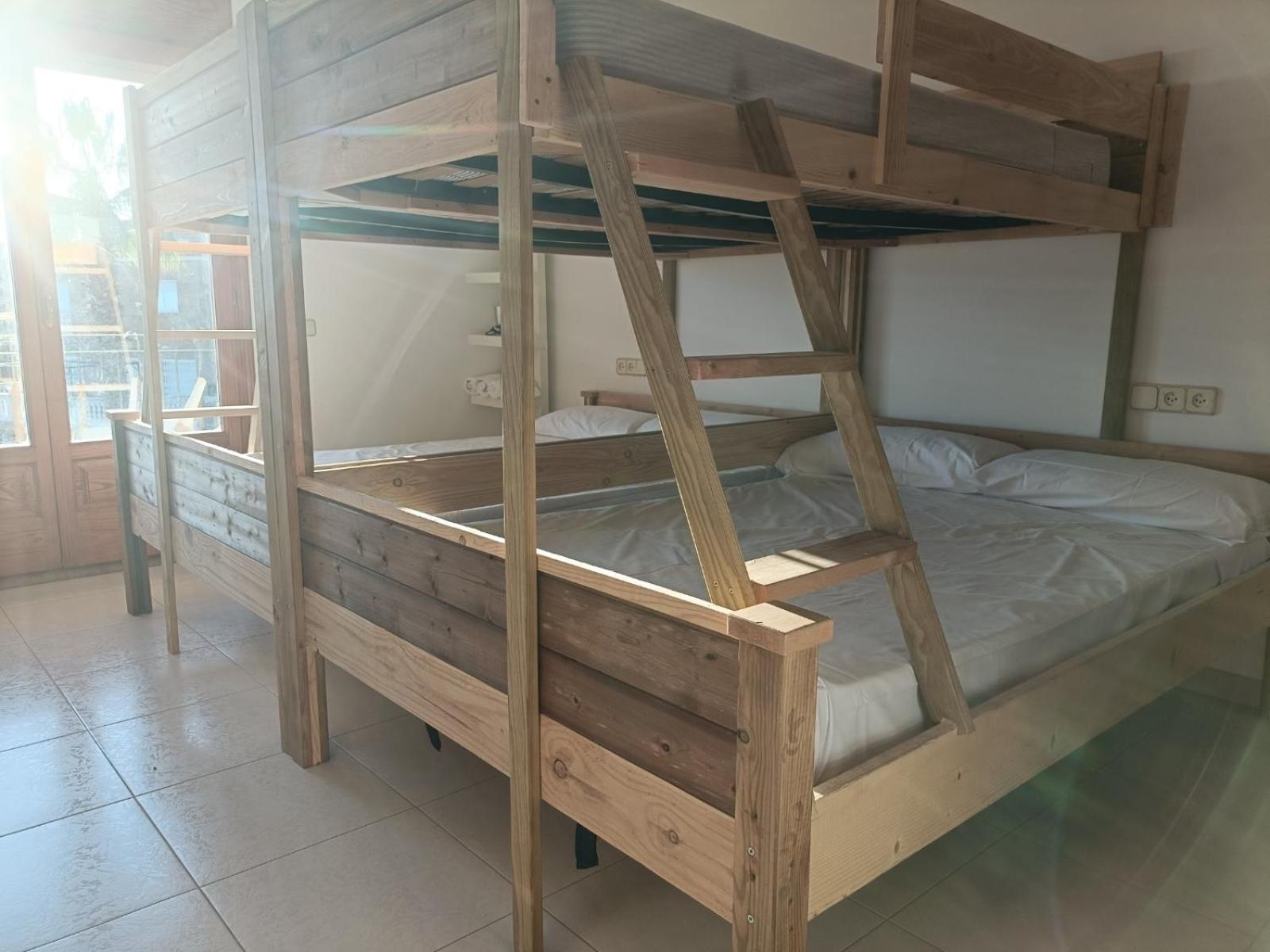 圣苏珊娜Preciosa Casa 2000 M2 Piscina Mar Barbacoa Felicidad别墅 外观 照片